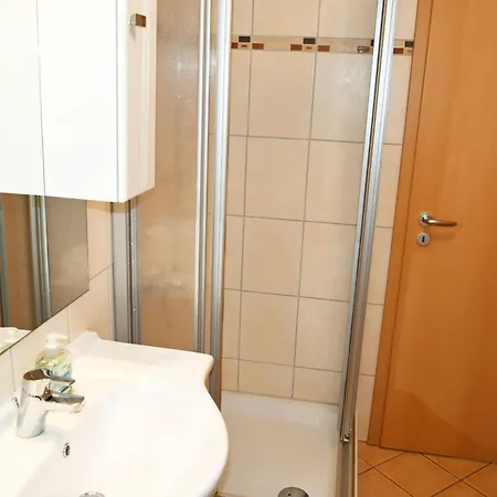 Schoene Im Zentrum Von Ruegen