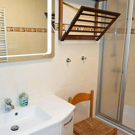 Apartamento Schoene Im Zentrum Von Ruegen