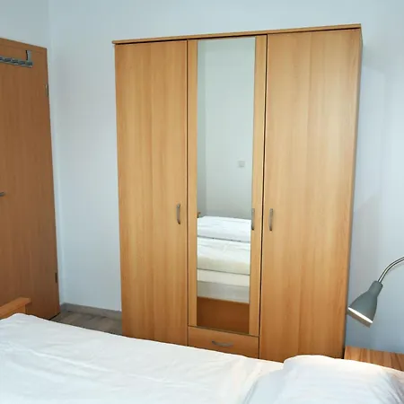 Apartamento Schoene Im Zentrum Von Ruegen