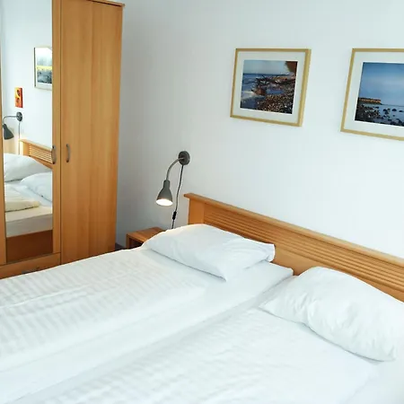 Apartamento Schoene Im Zentrum Von Ruegen