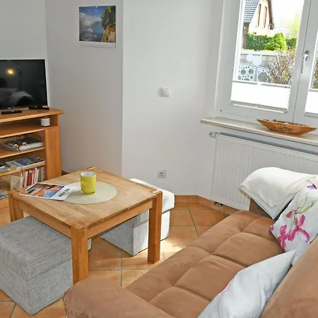 Schoene Im Zentrum Von Ruegen *