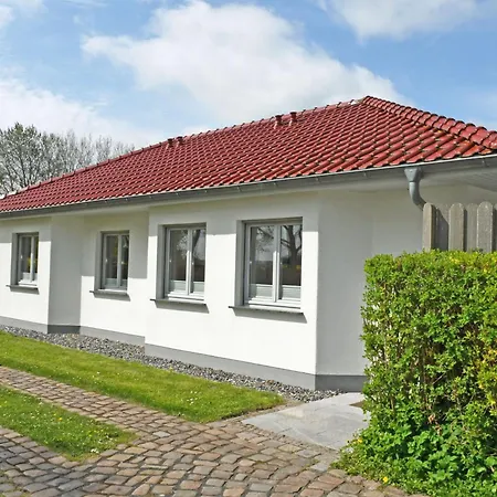 Schoene Im Zentrum Von Ruegen *