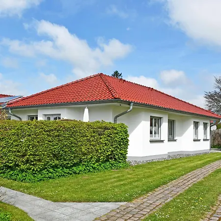 Schoene Im Zentrum Von Ruegen Apartmán Thesenvitz