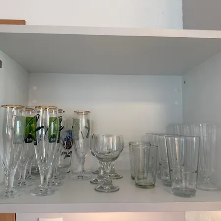Schoene Im Zentrum Von Ruegen Thesenvitz
