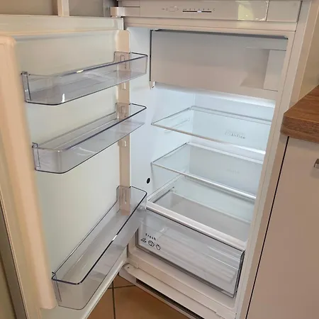 Schoene Im Zentrum Von Ruegen * Thesenvitz