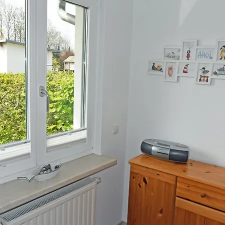 Apartamento Schoene Im Zentrum Von Ruegen *