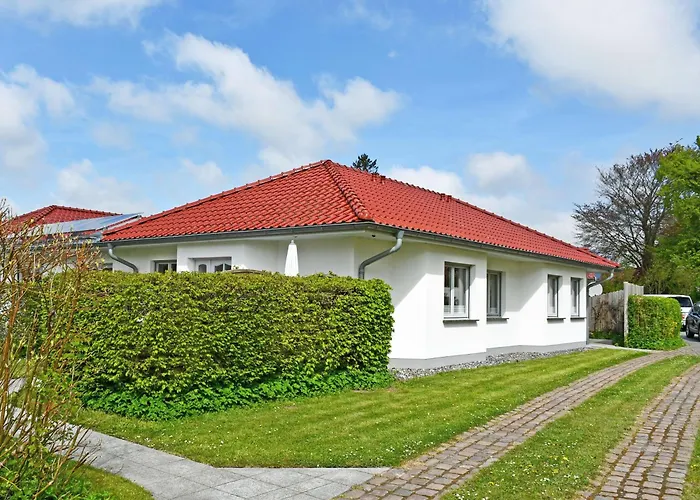 Schoene Im Zentrum Von Ruegen Appartement Thesenvitz